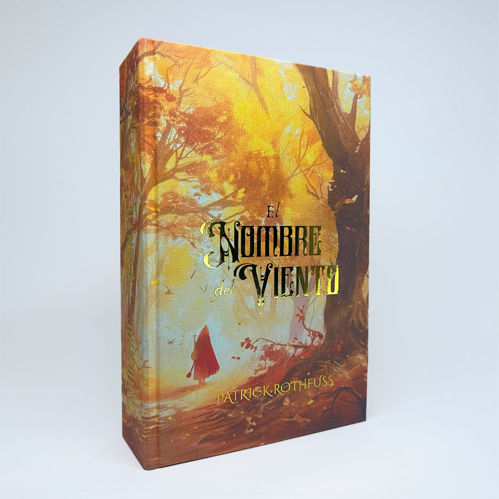 Endpaper con escena mágica de bosque iluminado – El nombre del viento edición personalizada