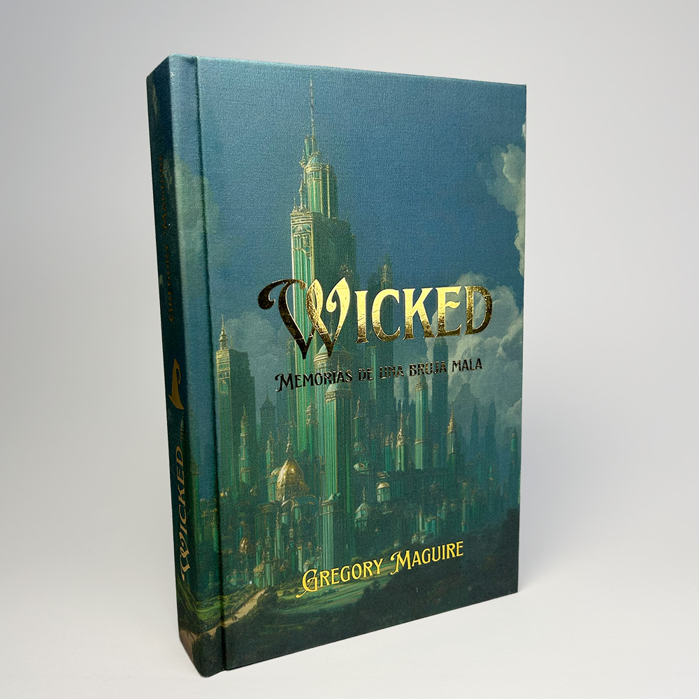 Portada personalizada de Wicked con ciudad esmeralda y título dorado